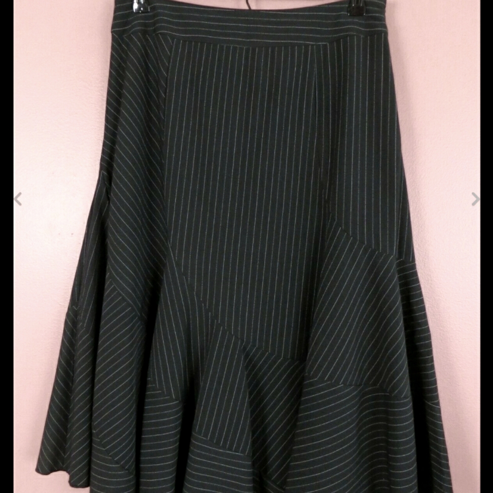 Charter Club pin-striped skirt Size 4